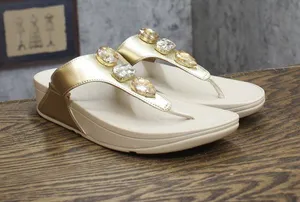 Fitflop Womens F-Mode Bejewelled Toe-Post Slip-On Thong Sandals Platino Gold 10M thumbnail 1