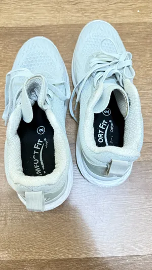 STAINED Gravity Defyer Womens XLR8 Running Shoe White Gray Size 9 thumbnail 4