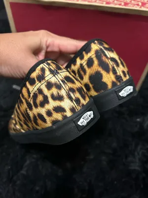 VANS animal print leopard lace up shoes sneakers women’s 7.5 new thumbnail 4