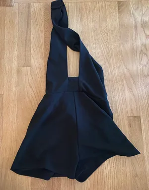 Black Romper Size M thumbnail 5