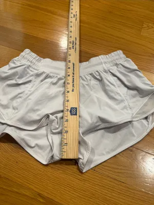 Lululemon white short size 6 . thumbnail 6