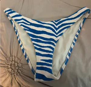 Triangl Bottoms thumbnail 1