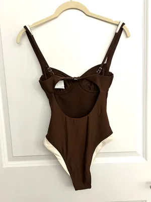 Abercrombie & Fitch Underwire One Piece Swimsuit NWT XXS thumbnail 4