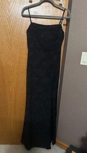 Black lulus dress medium thumbnail 1