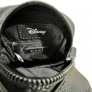 Disney DANI by Danielle Nicole Purse Minnie Mouse‎ Crossbody Red Ears Parks Bow thumbnail 4