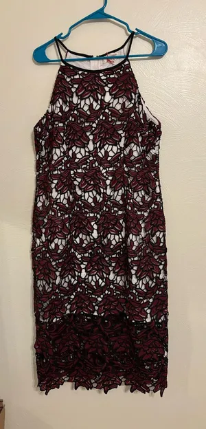 Solitaire Lace Cocktail Dress Large Burgundy Black Embroidered High Neck Midi thumbnail 1