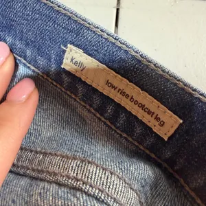 Citizens of Humanity Kelly‎ Bootcut Jeans Womens Blue Low Rise Raw Hem Y2K Indie thumbnail 2
