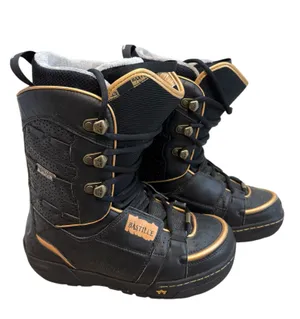 * Rome Women's Bastille Black with Gold Accents Snowboard Boots | Size 6.5 thumbnail 1