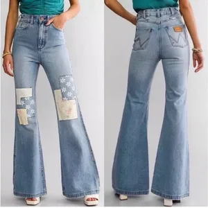 Wrangler x Billabong patched high rise super flare jeans size 24 thumbnail 2