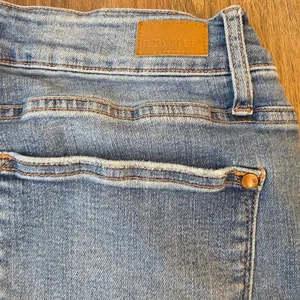 Judy Blue Boyfriend Fit Medium Wash High Rise Jeans JB88270‎ Womens Size 18W thumbnail 3