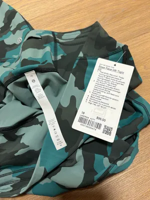 Lululemon plus size 18 walking/running tights thumbnail 6