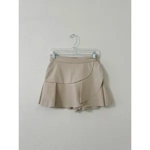 DO+BE Beige Faux Leather Ruffle Wrap Skort Size Small thumbnail 3