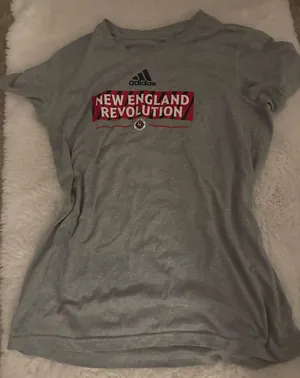 Revolution New England  Tshirt thumbnail 1