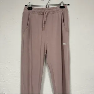 Gymshark Dusty Pink Jogger Sweatpants Womens S Casual Athletic Pants Workout thumbnail 3