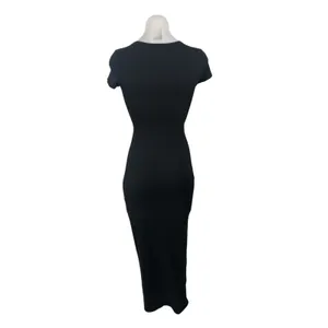Princess Polly Black Short Sleeve Crew Neck Side Slit Maxi Bodycon Dress Size 0 thumbnail 4
