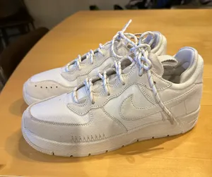 Nike Air Sneakers Women’s thumbnail 1
