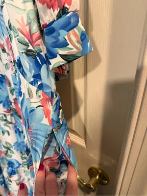 Pretty Garden Button-Front Floral Midi Dress in Blue & Pink thumbnail 7