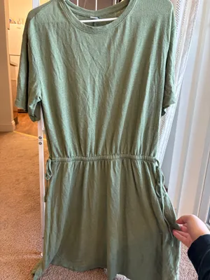 Old Navy Dress thumbnail 2