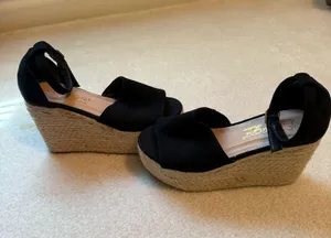 Black Wedges Size 6.5 thumbnail 5