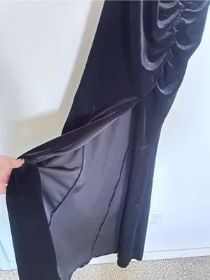 NWT Windsor Black Jaime Feather Trim Velvet Mermaid Dress Size XS thumbnail 7