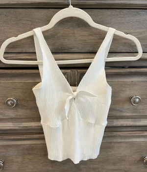 Apricot Lane White Top thumbnail 1