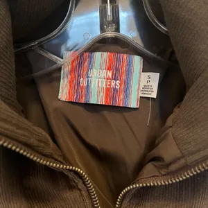 Urban Outfitters Lily Corduroy Cropped Puffer Jacket thumbnail 3