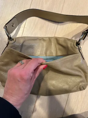 Coach Soho Pleated Tan Leather Flap Shoulder Bag thumbnail 11