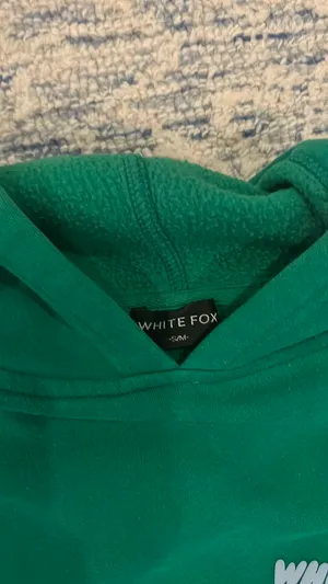White fox boutique sweatshirt, volume three thumbnail 3