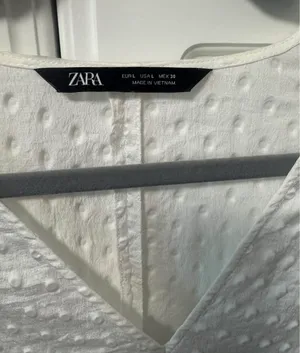 ZARA Medium White Top thumbnail 3