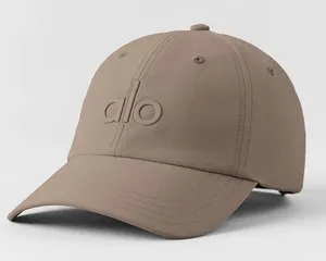 Alo Yoga Performance Off-Duty Cap Gravel thumbnail 1