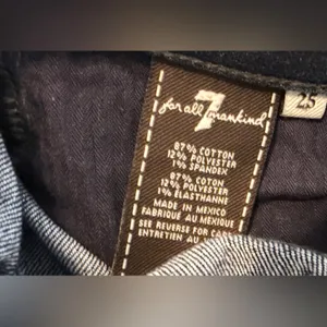 7 For All Mankind Straight Leg Jeans in Dark Blue Wash, Size 25 thumbnail 2