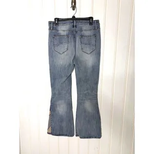 Driftwood Farrah Flare Jeans Faux Suede Patchwork Light Wash Blue Size 31 thumbnail 9