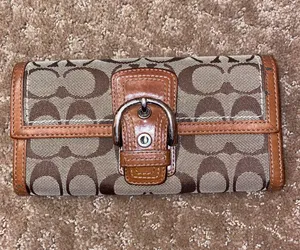 Coach brown logo wallet thumbnail 1