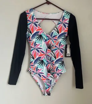 NWT Body Glove Chloe Paddle suit Size S thumbnail 1