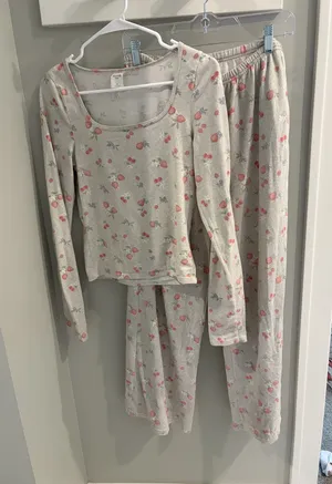 Hollister Pajama Set thumbnail 1