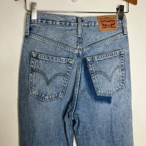 Levi's ribcage straight ankle jeans distressed light wash womens size 25‎ trendy thumbnail 5