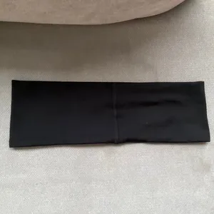 Alo Yoga Performance Conquer Headband Black thumbnail 3