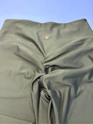 Obsession Scrunch Butt Shapewear Leggings Olive Green High Waisted Size M EUC thumbnail 10