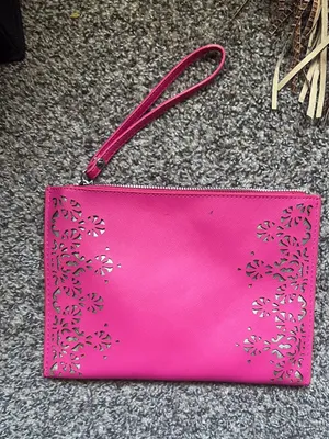 Hot pink clutch New York and Company thumbnail 1