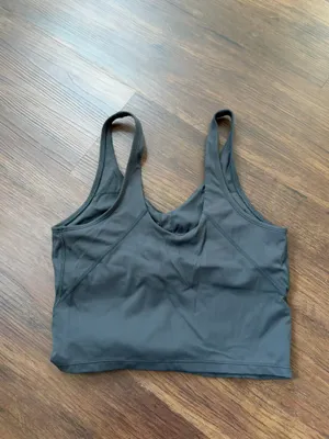 Amazon Women’s V Neck Workout Tank  thumbnail 3