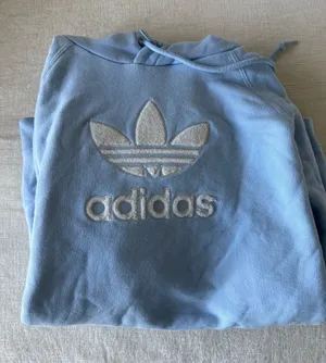 Adidas Hoodie thumbnail 1