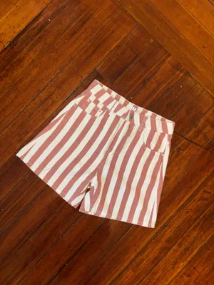 Short Red Size 6 thumbnail 4