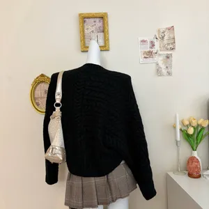 Abercrombie Y2K Black Cable Knit Batwing Sleeve Oversized Cropped Sweater Womens thumbnail 3