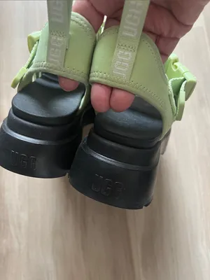 UGG Cora Women's Light Green Strappy Platform Sandals Size 7 thumbnail 2