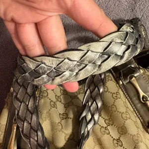Gucci Pelham Canvas Shoulder Bag with Metallic Strapes thumbnail 5
