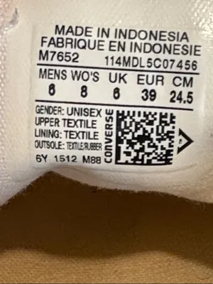 Converse Men 6 Women 8 Classic Low Top Canvas Sneakers Off White thumbnail 3