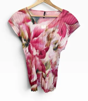 Milano Pleated Floral V-Neck Cap Sleeve Blouse Large Watercolor Pink Stretch thumbnail 1