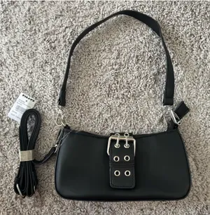 Tilly’s Black Purse thumbnail 1
