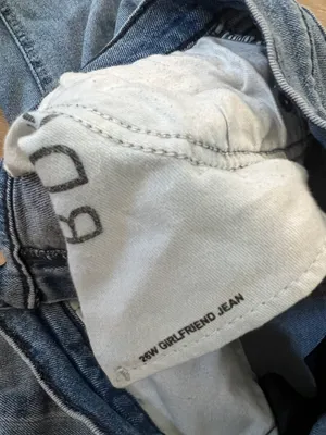 Urban Outfitters girlfriend jeans 26” blue thumbnail 3