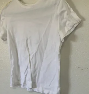 FINAL MARKDOWN Classic White high sierra T-Shirt medium thumbnail 1